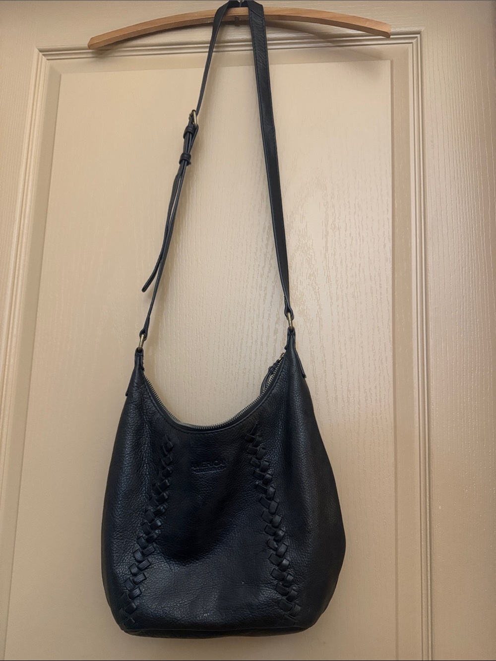 Black Leather Hobo Shoulder Bag - Women's Crossbody